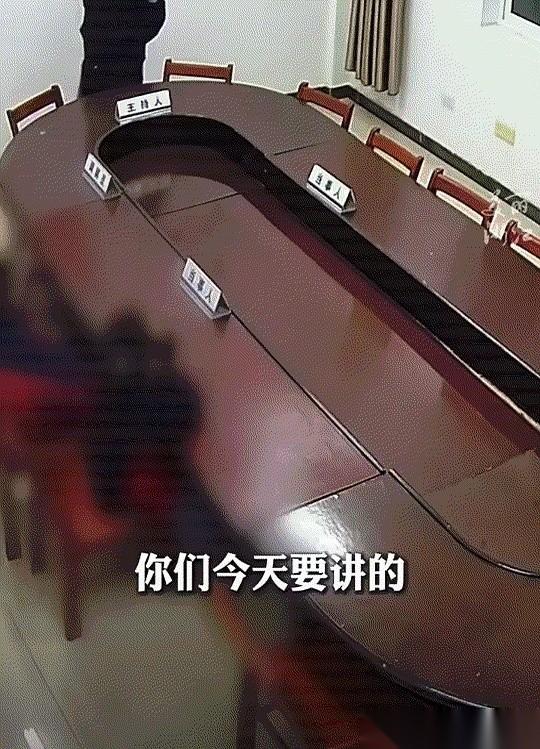 真的，以后吵架都学学人家小学生。
别在网上对线八百回合，直接拉着对方上派出所，让