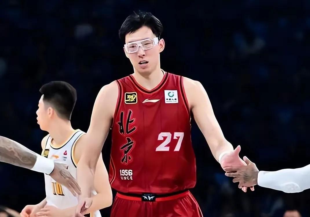 广厦4-2北京夺冠！总决赛暴露出CBA联赛的落后，不得不说的3大事实：

1.与
