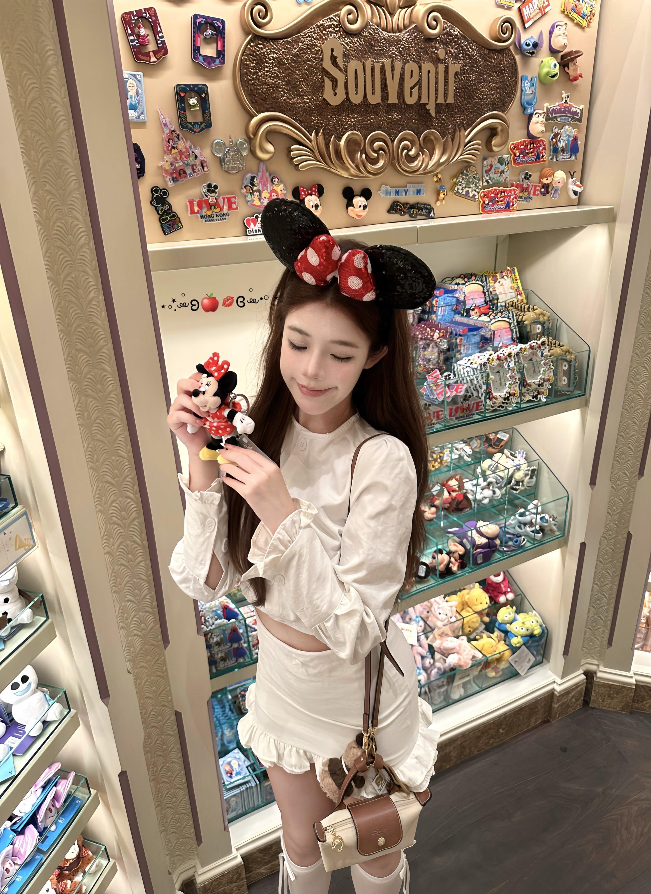 Hk Disney 祝你拥有愉快的一天^⌯𖥦⌯^੭