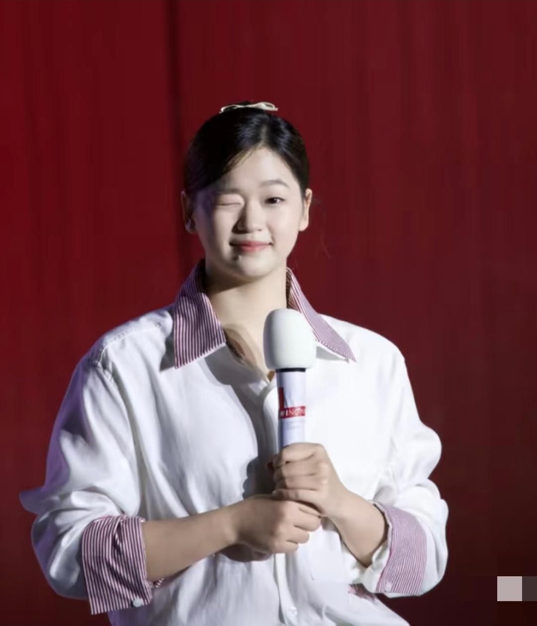 资本大佬为什么喜欢全红婵？
原因很简单，
不是她國民度高，也不是她拿的冠军多，而