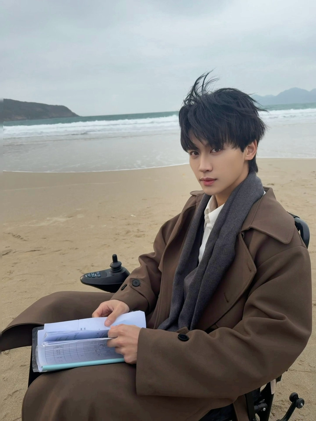 红果开启了轮椅霸总风张翅《那年冬至》京烁张洪鸣《暖风破冰时》沈遇青吴添豪《声声陷