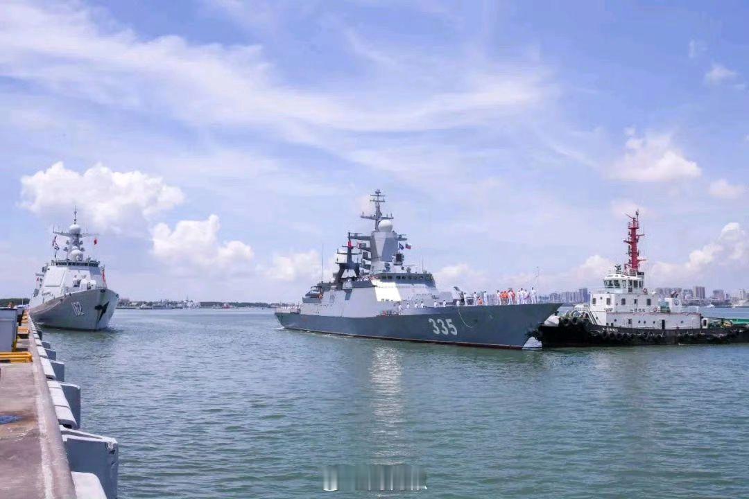 参加中俄“海上联合-2024” 联合演习的俄方舰艇编队抵达湛江，已成功与我国军舰