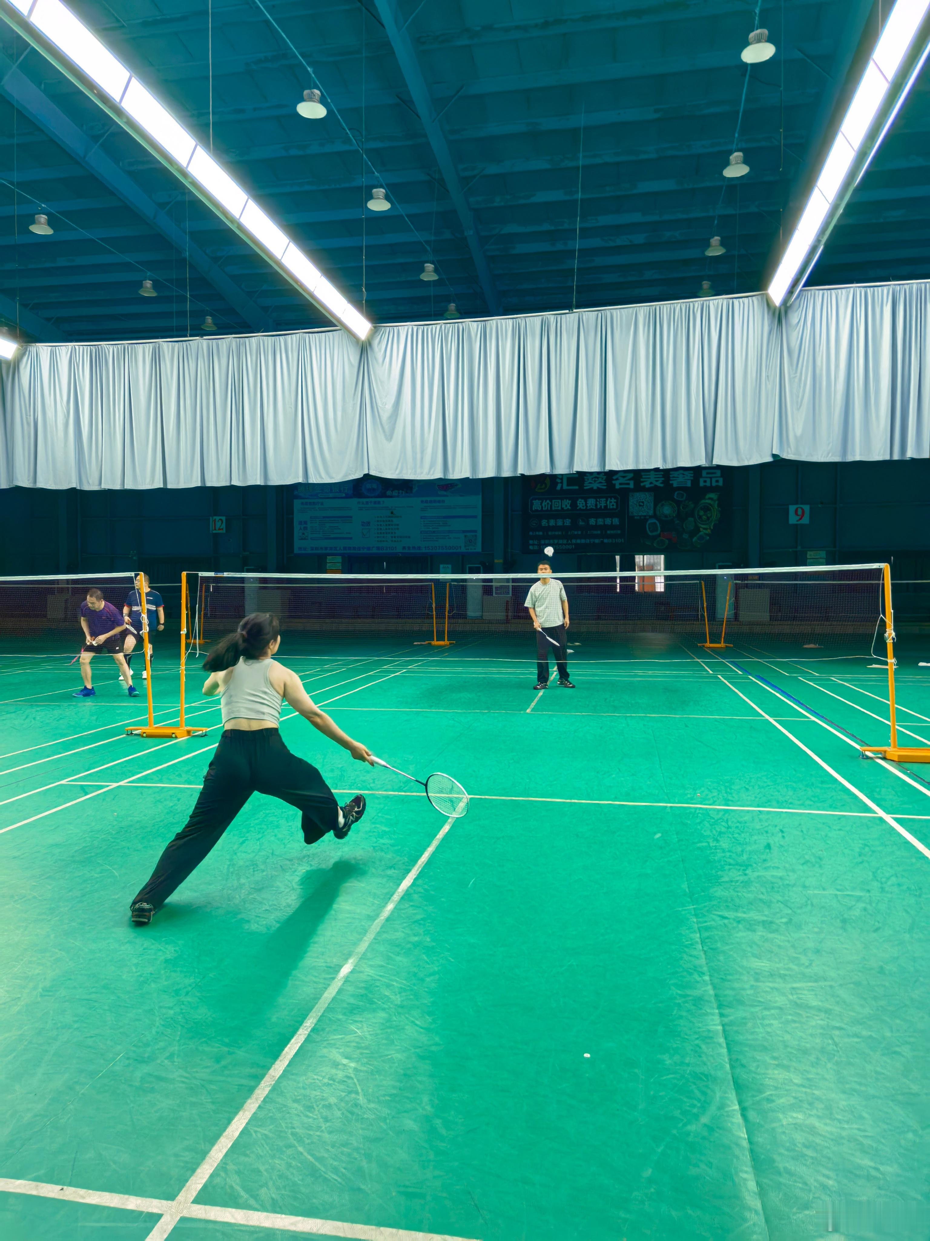 今日羽毛球🏸，刘欣说让我爆打杰灵，保证完成任务💪💪💪 ​​​