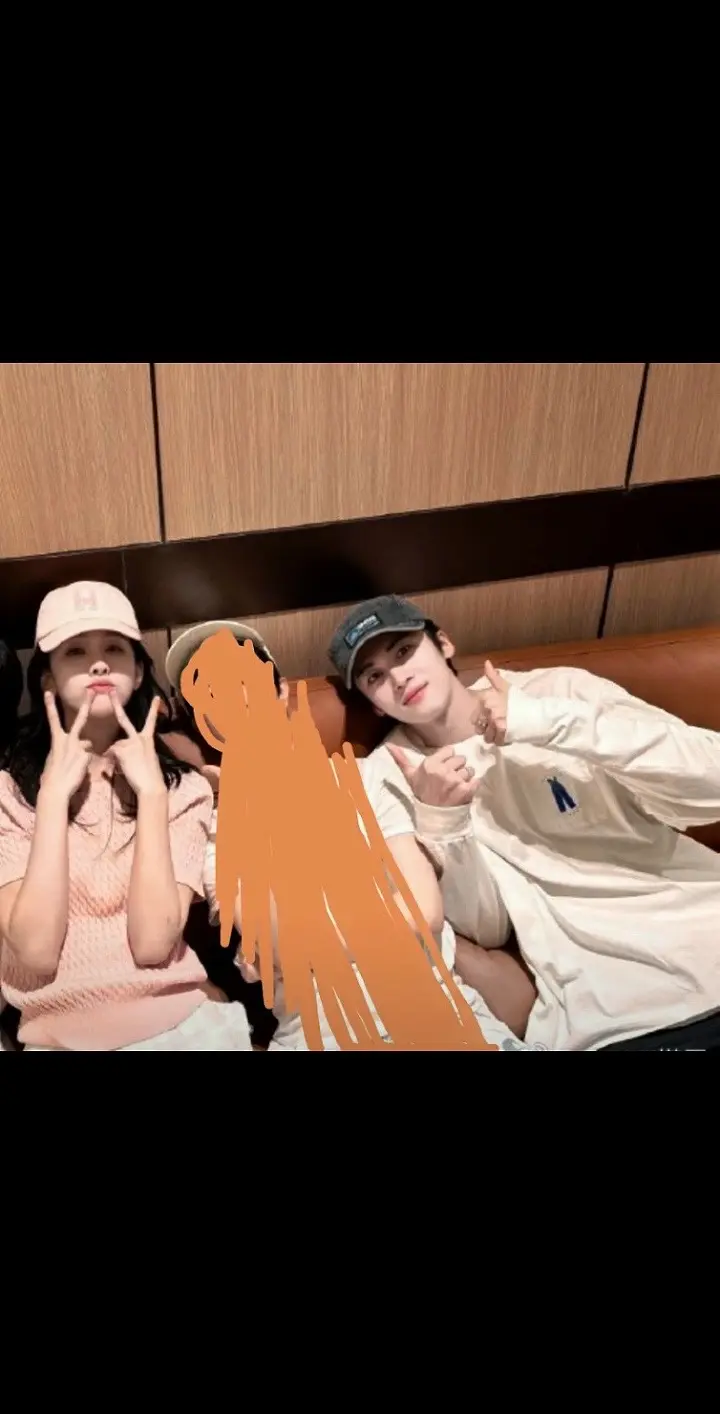 纯磕颜不磕真人。