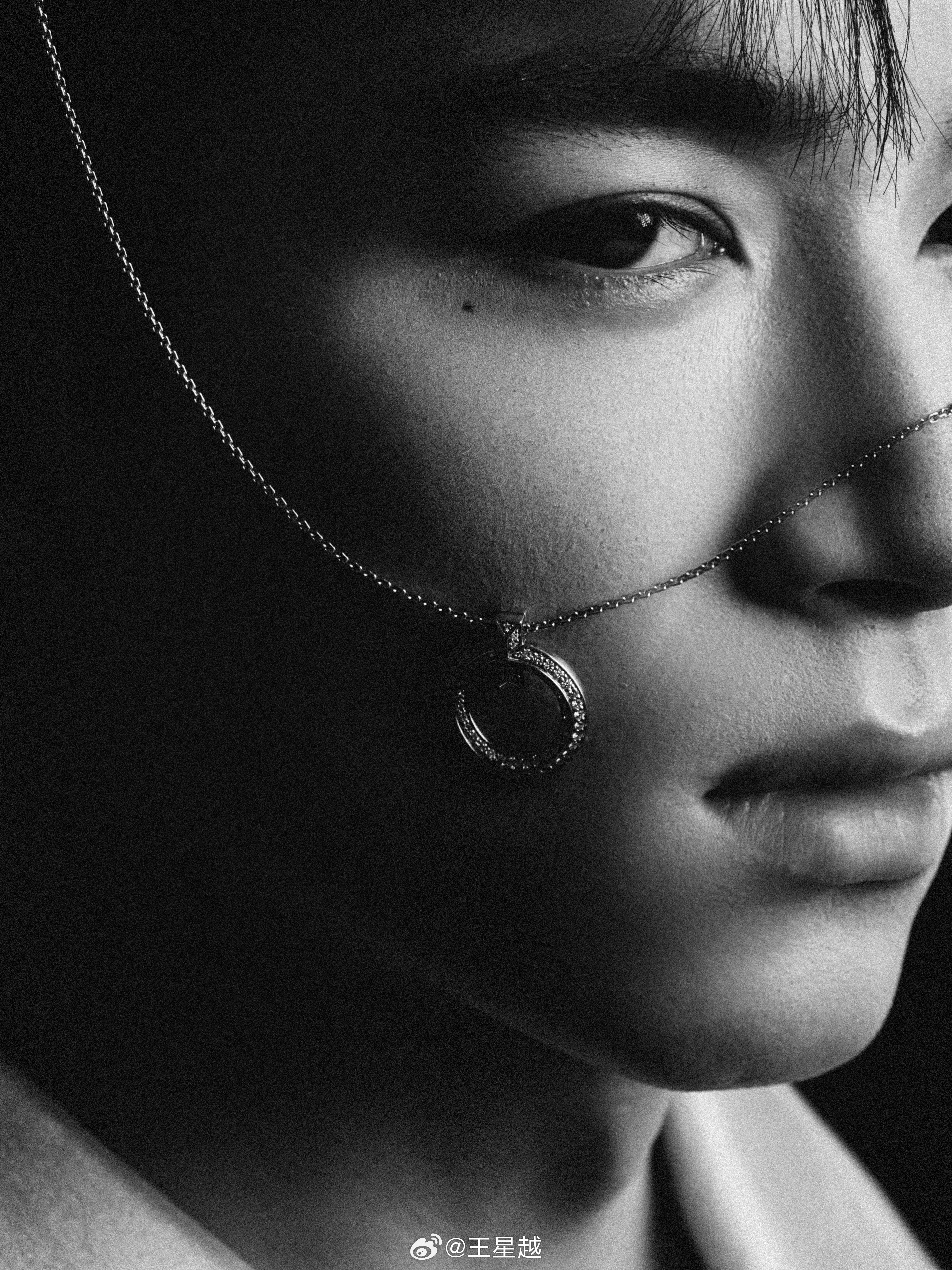 王星越璀璨时刻连载中 