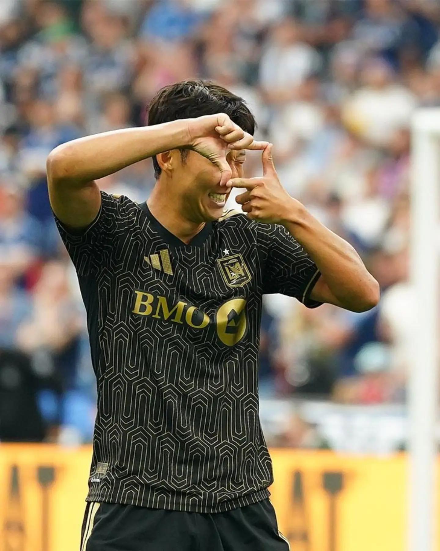 孙兴慜 全场比赛结束，LAFC客场1-1战平温哥华白浪，无缘登上西区第一。孙兴慜