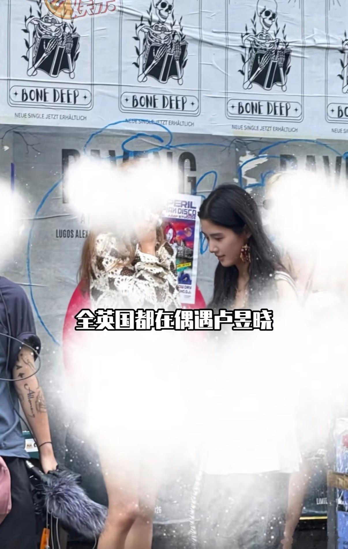 🍊娱乐这找到的侧颜咋这么顶和回国的那人完全棱角的两端 