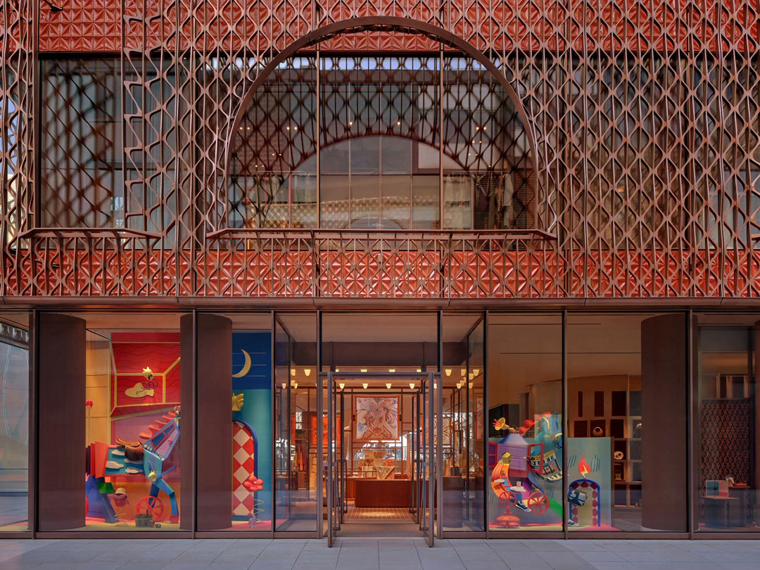 虎弟说时尚 为庆祝爱马仕北京三里屯专卖店隆重开幕，爱马仕欣然宣布与中央美术学院展