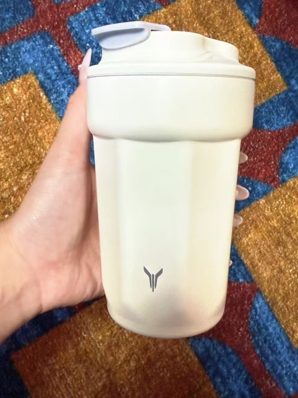 午饭要吃饱，打铁要趁早老规矩评论揪随行杯～ 日常打铁卷妹的唠嗑  抽奖详情