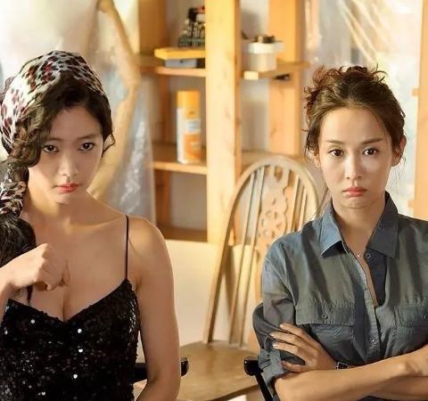 演员克拉拉离婚
         10月17日，演员克拉拉（李成敏）被证实已在今