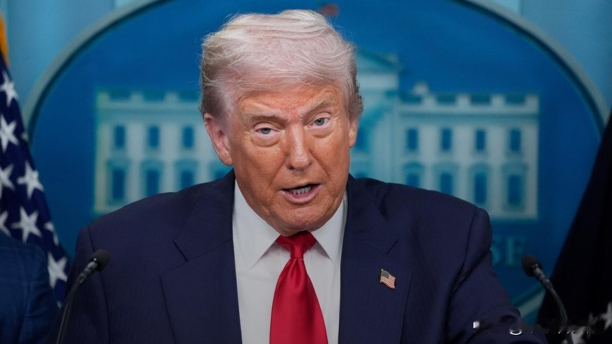 特朗普接受《纽约邮报》采访称，美伊和平谈判可能在未来一天半到三天内取得进展。他同