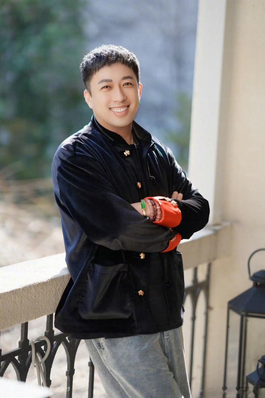 #于正分享减肥经历#我的减肥之路真的不容易啊，试过各种方法，有时候有效，有时候没