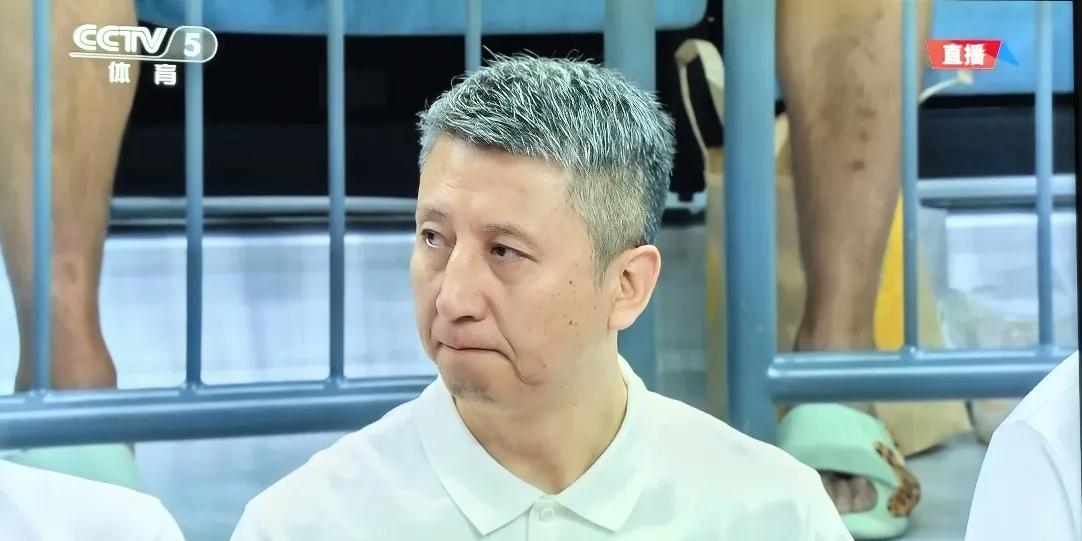 16分虐翻委内瑞拉！

00后一句话：当打就得打！

平均年龄23的小队开场0：