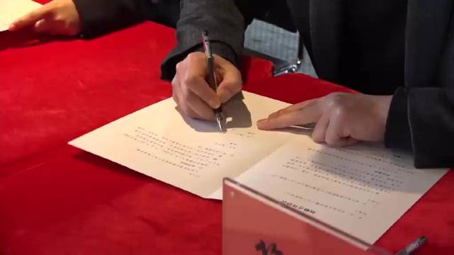 #汇源集团不再生产汇源果汁#汇源突然切割自家商标,8.5亿投资款不付,国民品牌改名咱家果源#热点聚焦