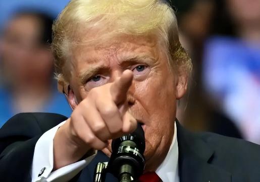 特朗普万万想不到，自己绞尽脑汁从中国台湾地区“抢”来台积电，到最后竟然白忙一场，