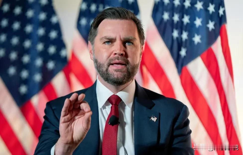 美国副总统万斯谈论在迈阿密举行的俄美磋商时表示，乌克兰问题的谈判取得了突破性进展