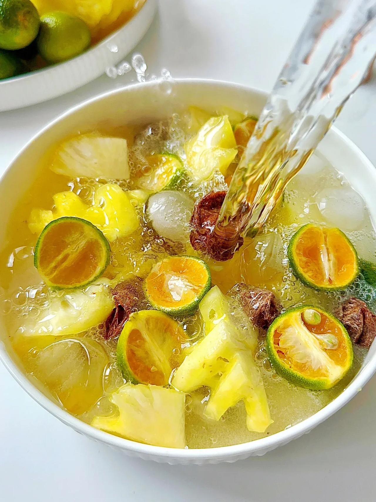 夏日必备快乐解腻水！！透心凉🧊心飞扬！！太太太适合夏天了！！！
清爽解腻！酸酸