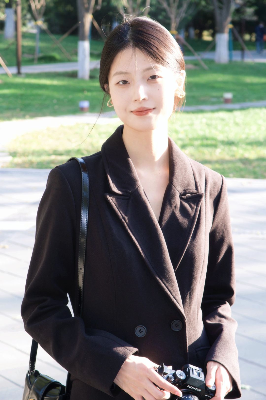 方圆脸上镜脸真的会大两圈