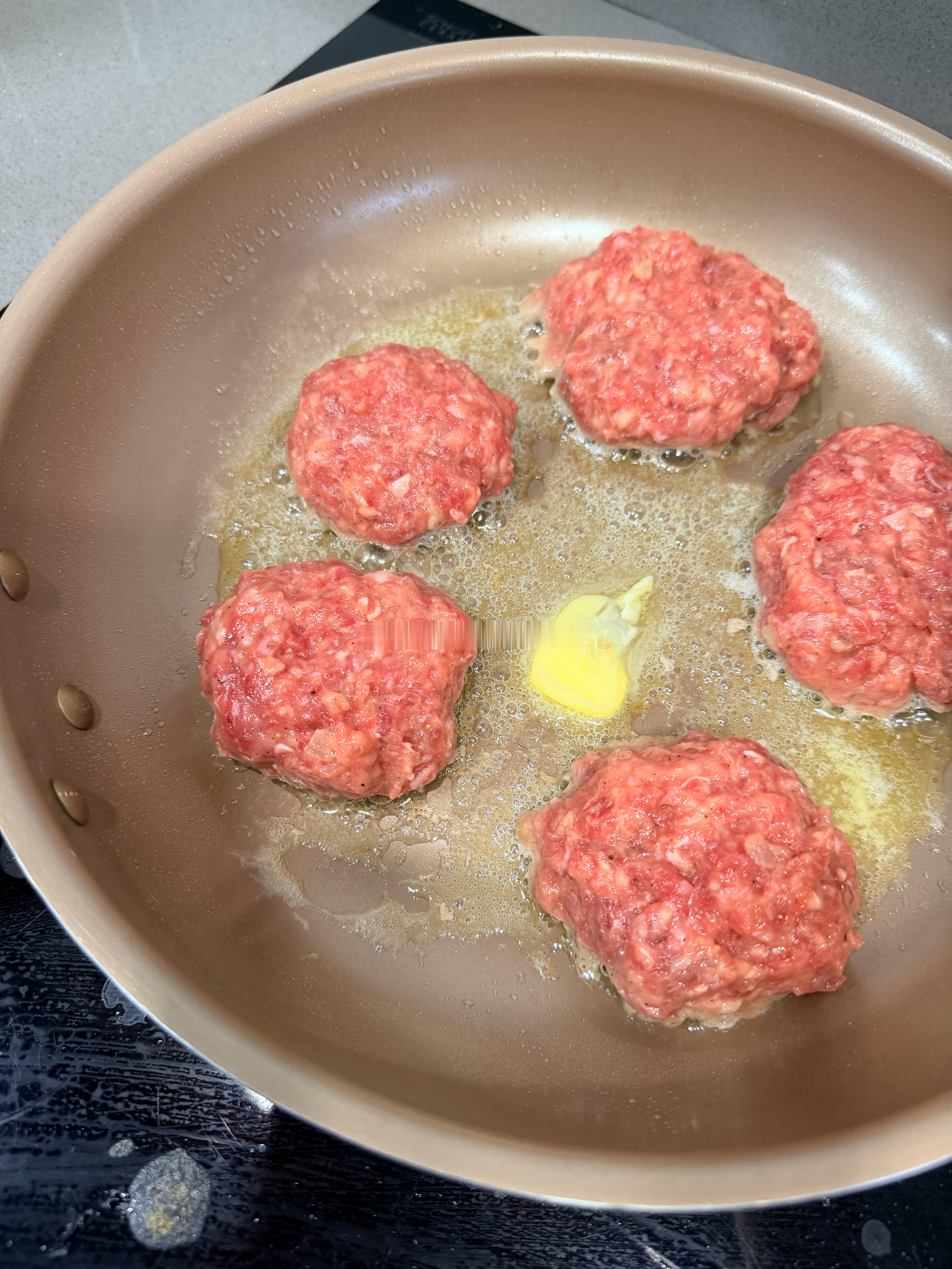 自己捏的厚肉排小孩很喜欢 