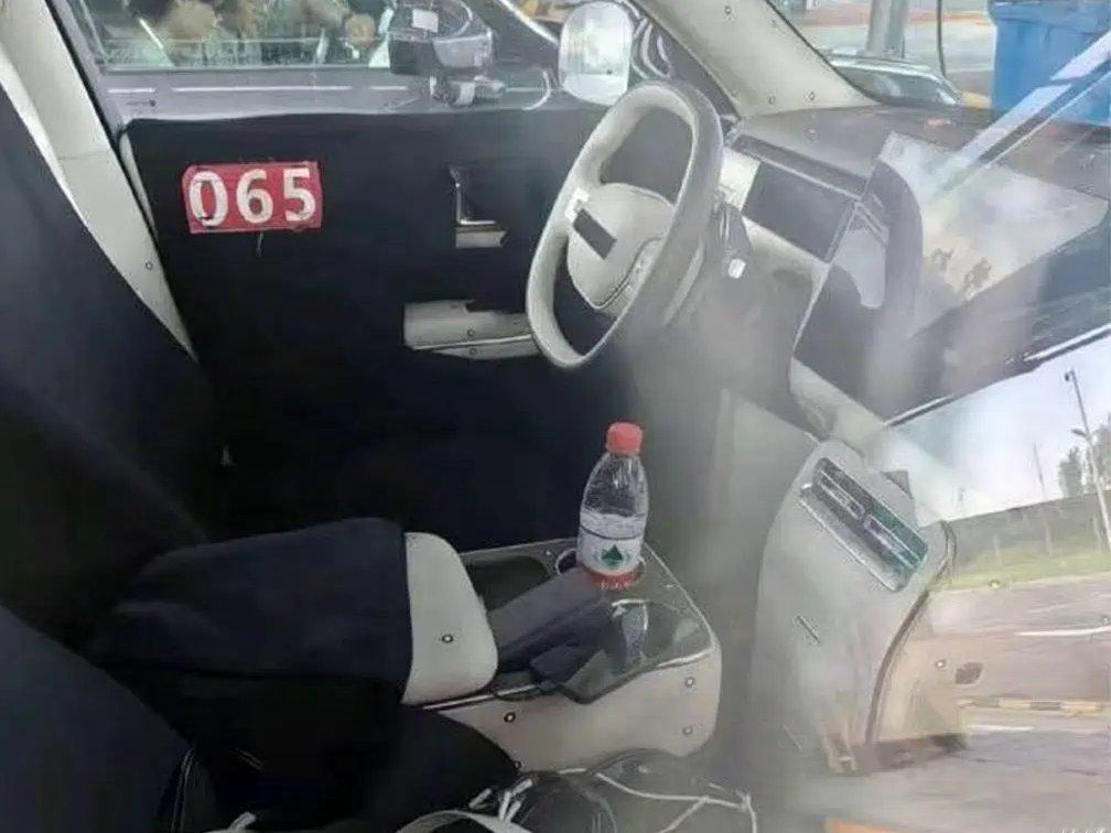 小米汽车 小米澎程N90 内饰图 
