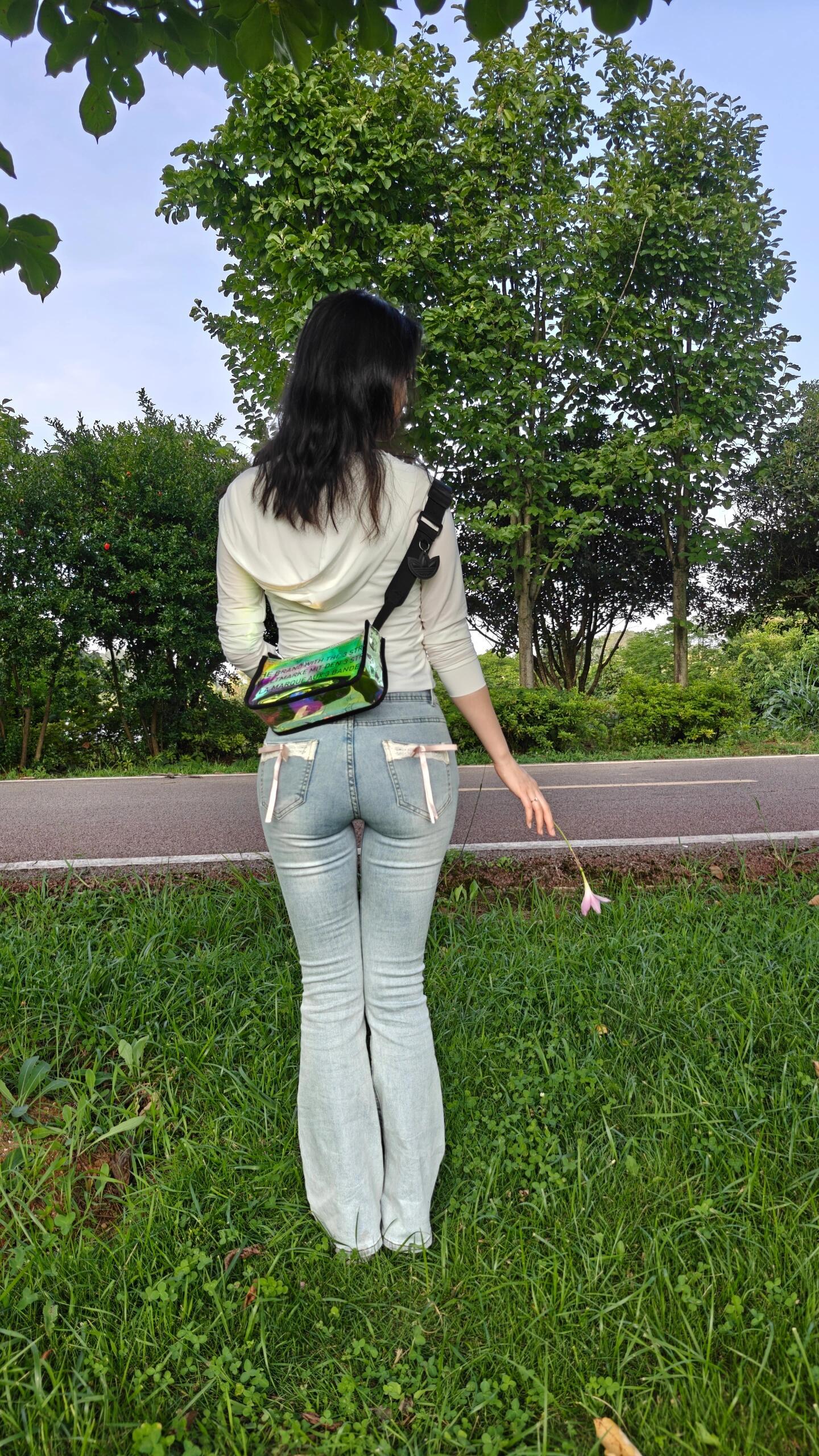 牛仔裤穿搭 ​​​
