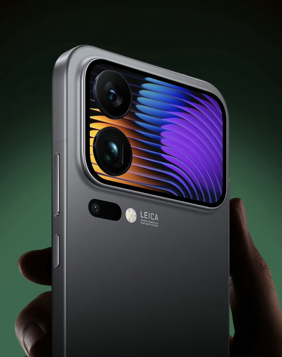 小米17Pro 背屏这个图看着是不错 ​​​