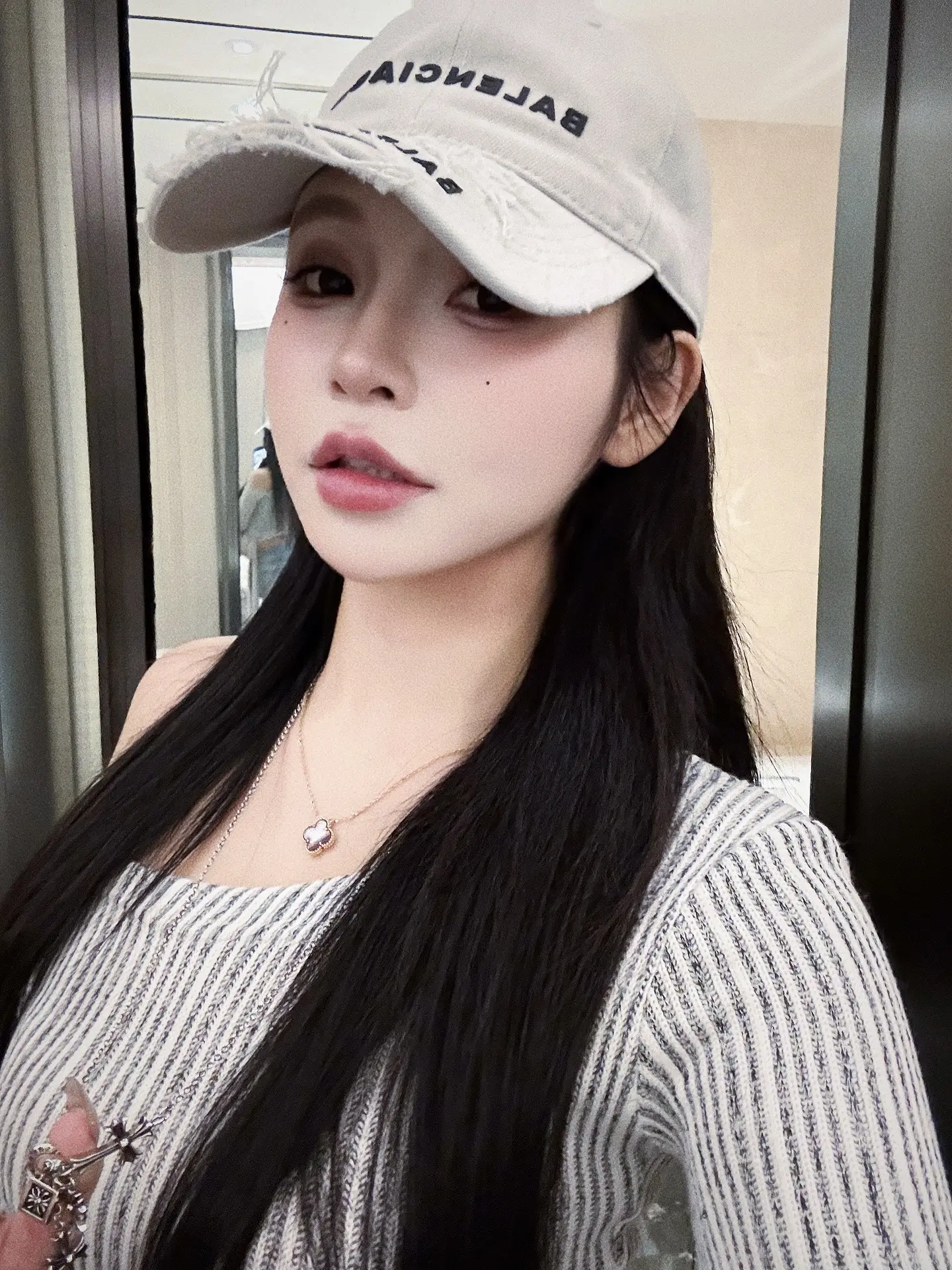 允许自己消沉 然后打起精神。