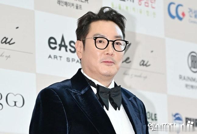 tvN回应信号2能否顺利播出 赵震雄承认曾是“少年犯”宣布退圈，《信号2》亮红灯