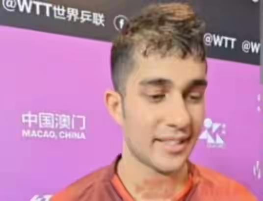 赢了国乒小将，赛后第一件事是向樊振东“表白”。这事，发生在澳门冠军赛。

9月9