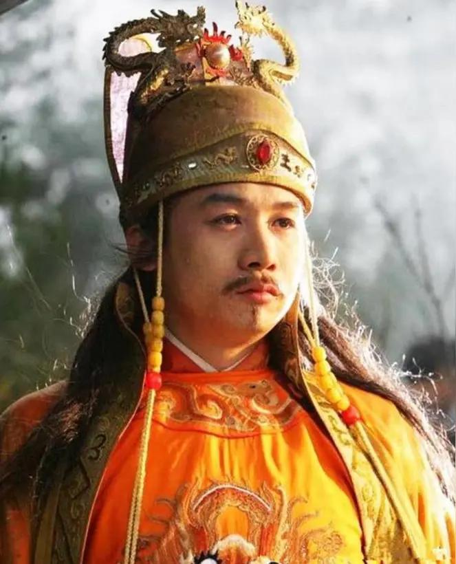 读透大明亡国史，看清千年朝代更迭铁律，不自我革新，必被外力推翻！
 
但凡细读一