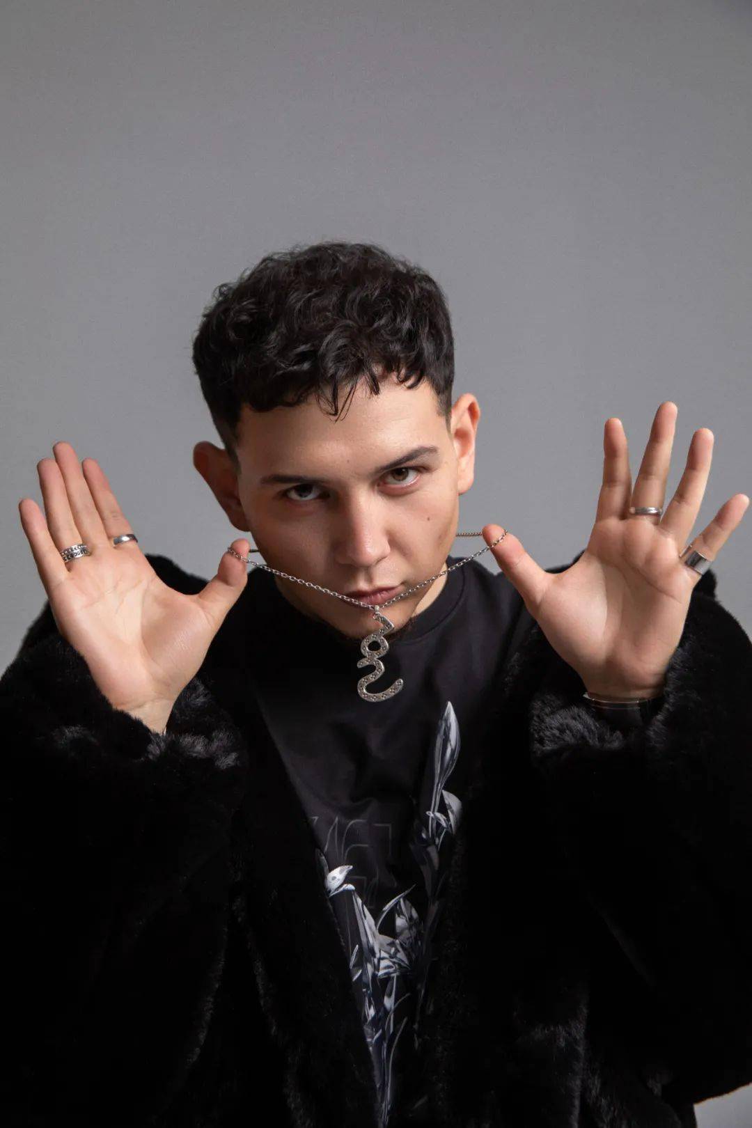 #耳帝推荐下一战歌手名单#韦礼安、艾热、万妮达、刘宪华、单依纯、曾比特、Gigi