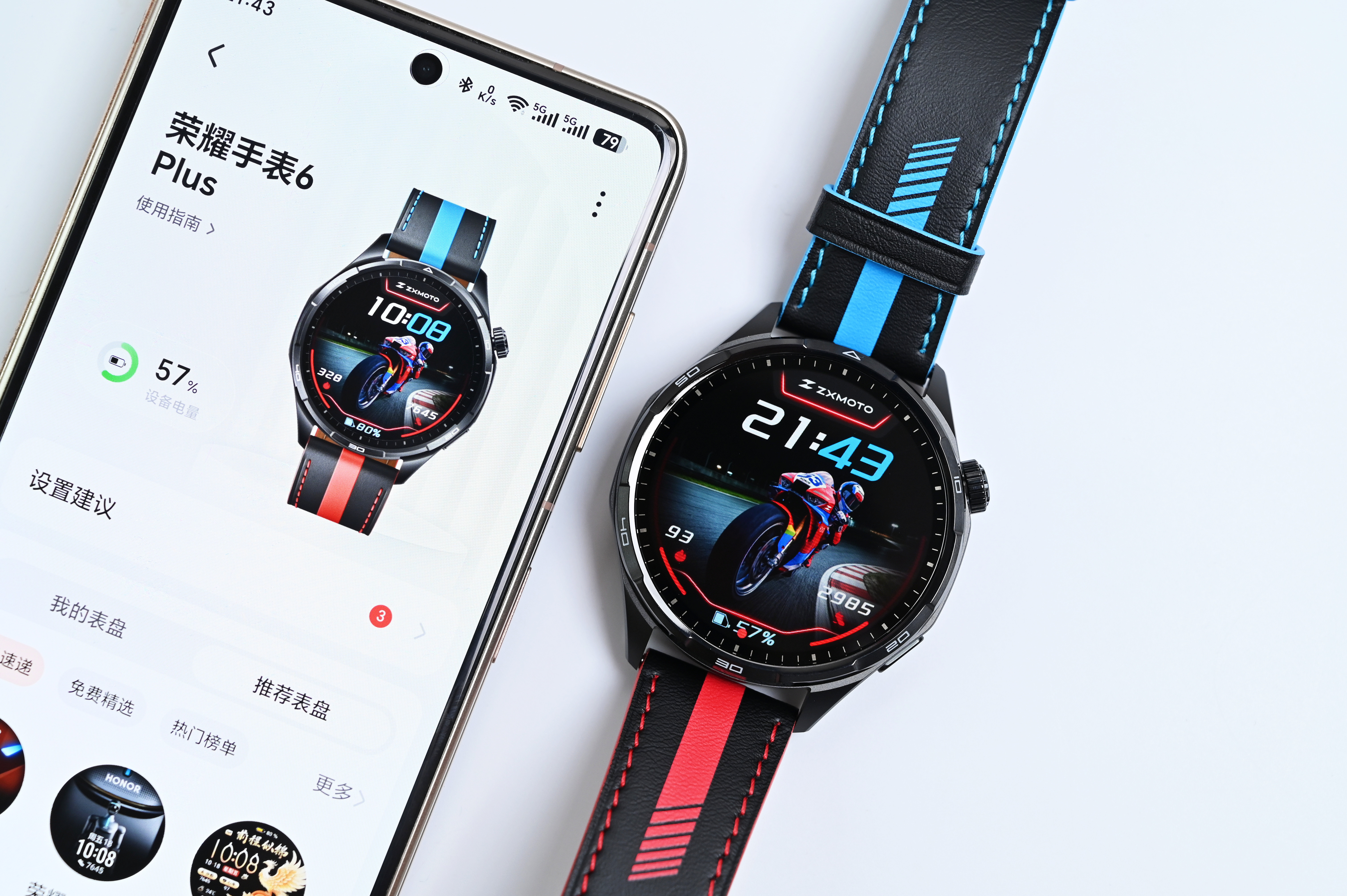 什么数码配件买了就离不开了对我自己而言，智能手表和蓝牙耳机是必不可少的。尤其智能