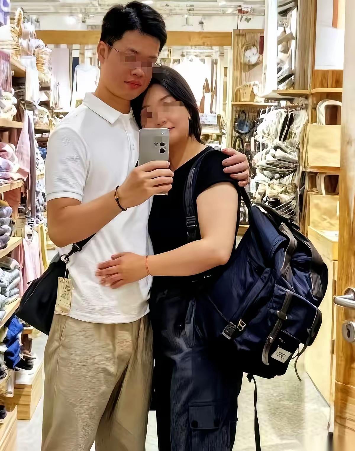 我真是服了，现在没点文化连出轨都玩出新花样了。华南理工一博士，跟个31岁的人妻搞