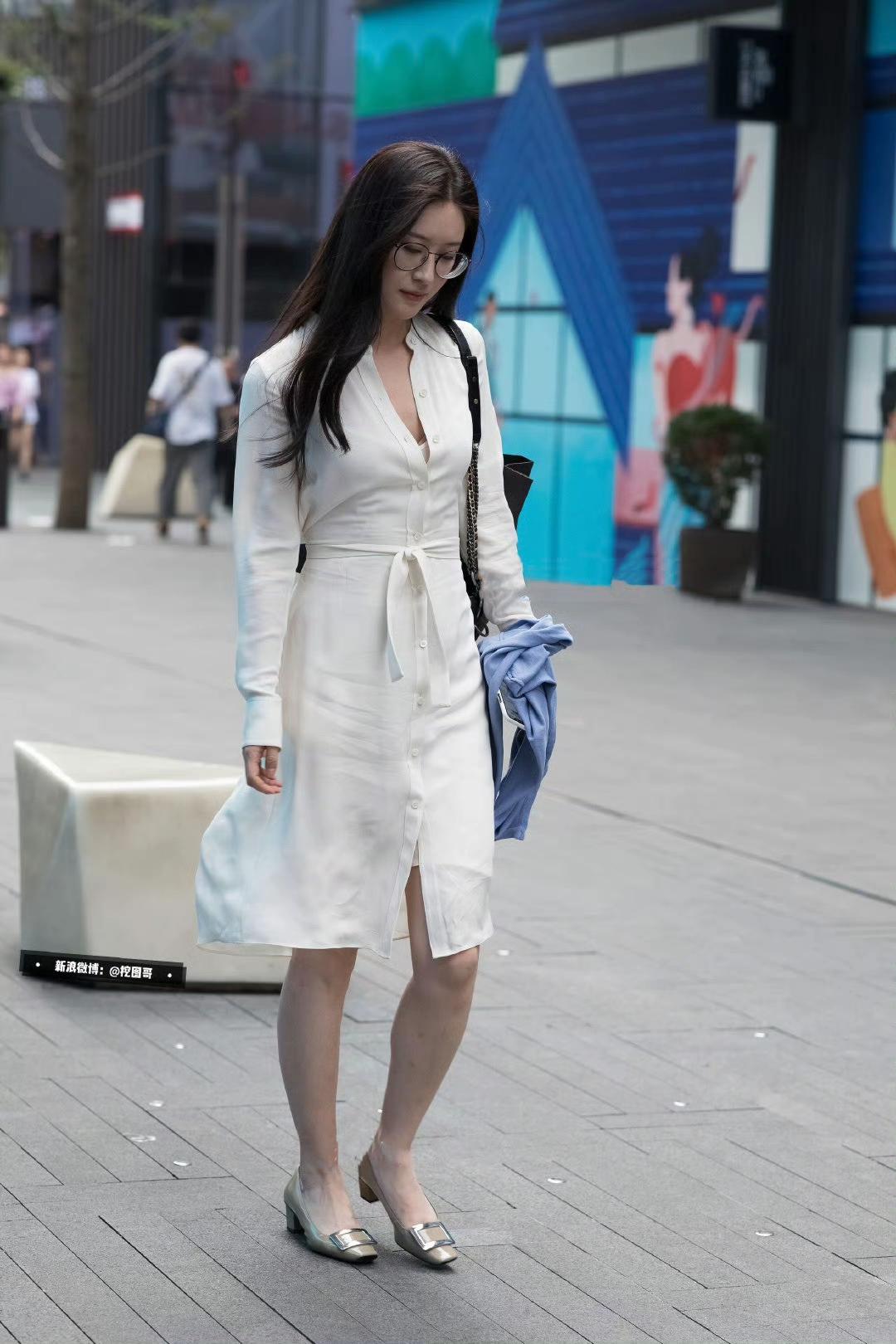 美女的美丽体现在何处呢？