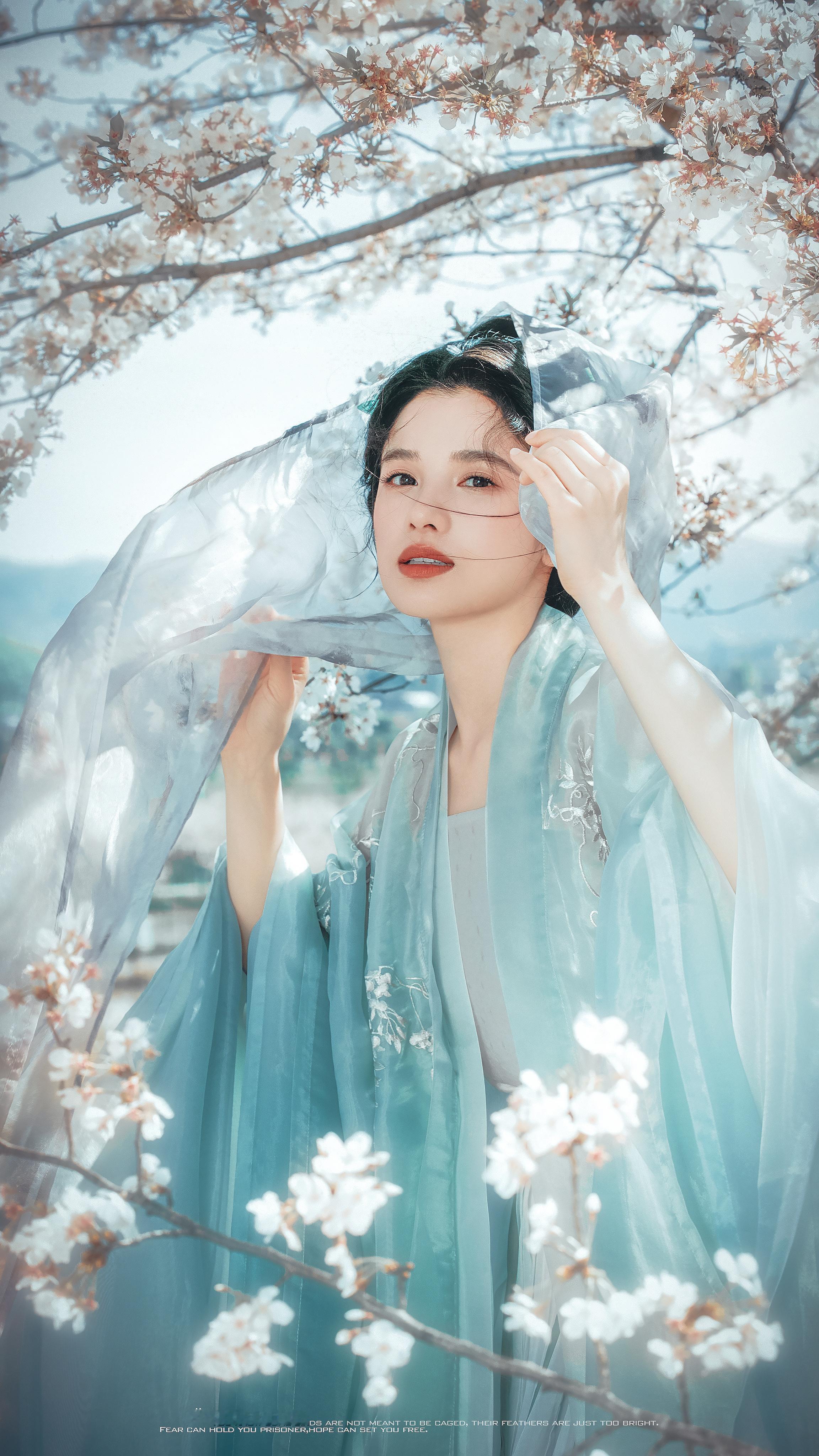 张婧仪.🌸 ​​​