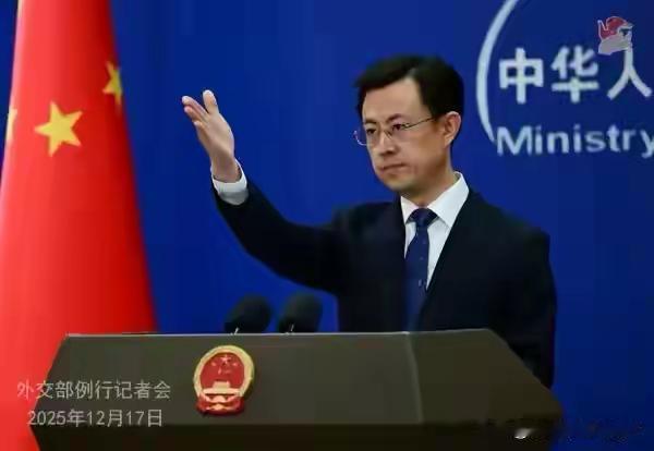 《5国首脑直奔东京，高氏瘪嘴偷笑之际，日外相跑了，中方召见11国》
近日，中日关