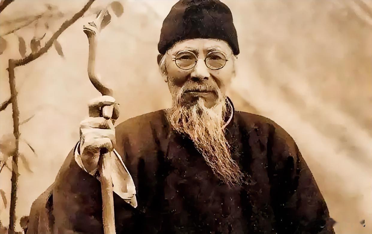 被最亲的人捅刀子后，他用一辈子画出了最狠的报复

编辑：纱娜
作者：纱娜

19