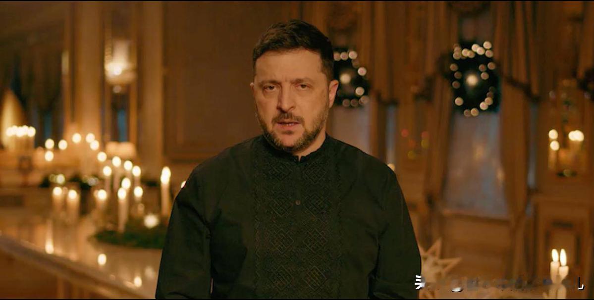 连斯基在圣诞致辞诅咒普京死亡！  泽连真是想尽了办法，这办法都用上了!
12月2