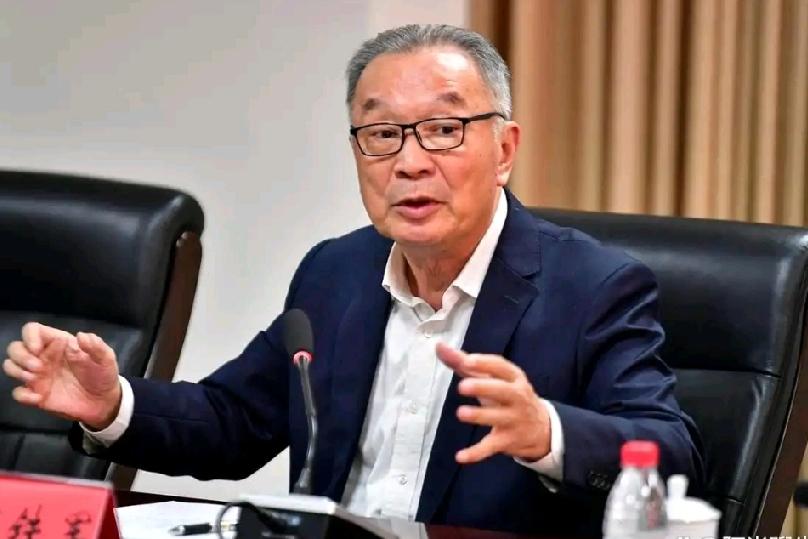 现在看来，温铁军教授反对盲目城镇化的观点极具战略意义！高市已取得压倒性胜利，与中