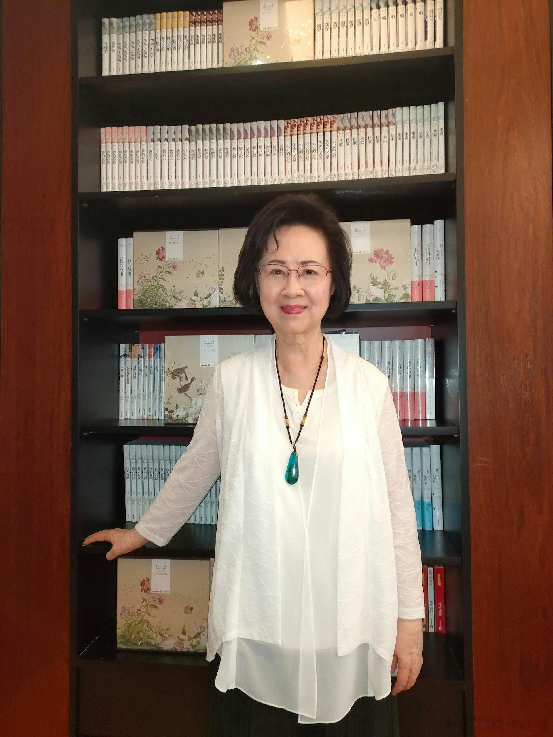 知名作家瓊瑤，12月4日下午驚傳在台北淡水區住宅輕生證實身亡，終年86歲，消息震