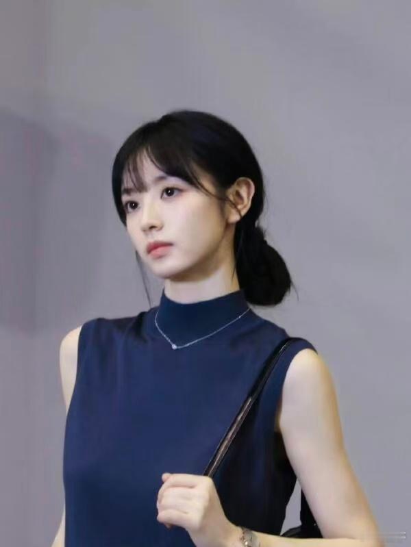 田曦薇天才女友角色热度破亿公式可以推导万物，却推算不出林知夏的魅力！角色热度顺利