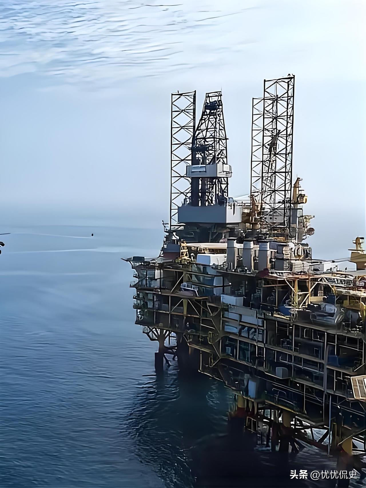 当全球目光都被中东地区的持续冲突牵动，国际舆论场的焦点几乎全部集中在战火与博弈之