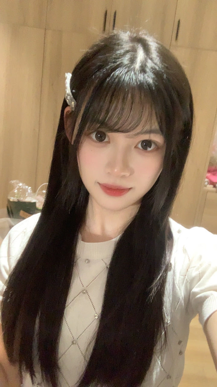 【郑柯炜】新人美就算了，更何况还有一双这么大的眼睛🥺 ​​​