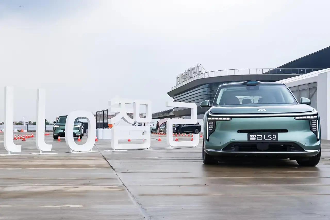 2026买车不纠结: 
三年不换车——买韩系
六年不换车——买美系
九年不换车—