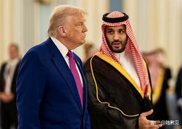 特朗普一句话，丢了千亿军火大单！
刚，沙特王储硬核回怼：不买美国武器了！原因？特