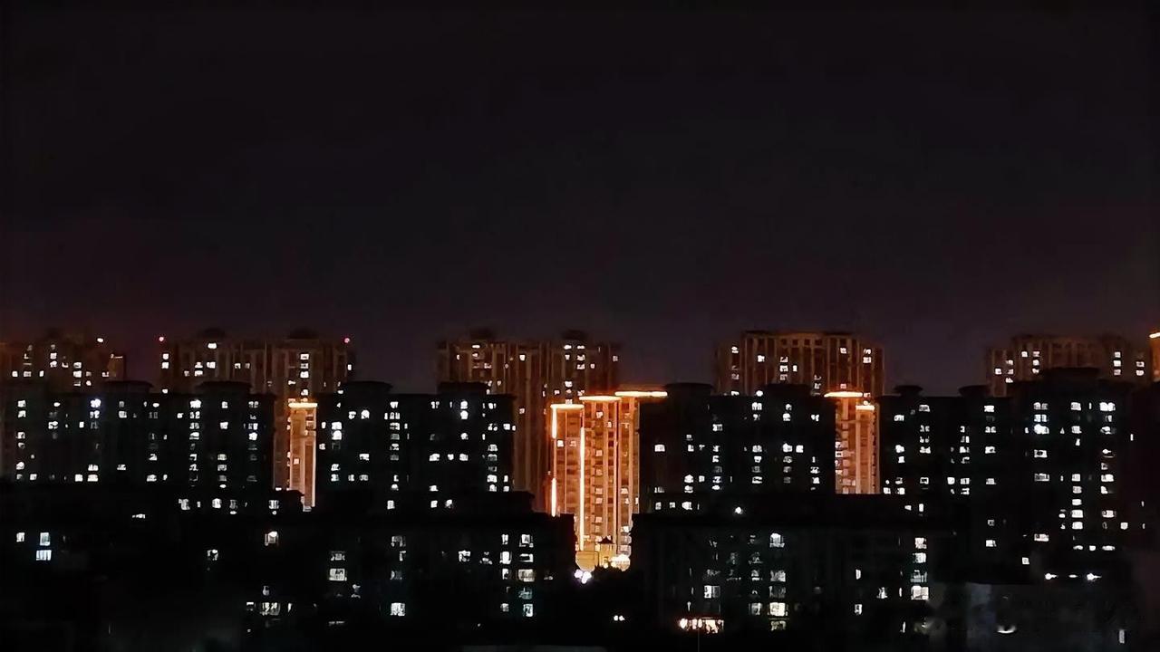 姑姑亲侄子，那是真的亲

常听人说，姑亲、舅亲，
姑亲舅大，可我没体会。

一是