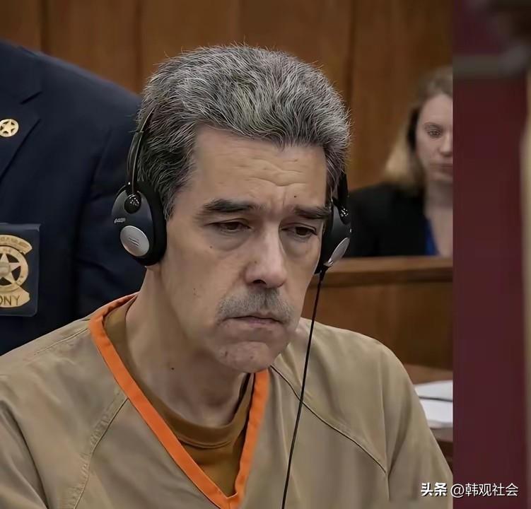 马杜罗减肥成功了！如此看来，只要能管住嘴，即便迈不开腿照样也能减肥。
经常听网友