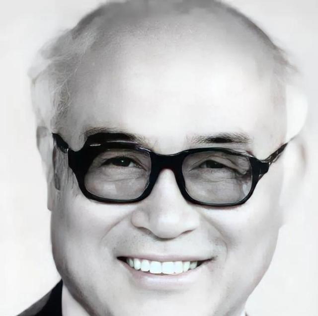 1976年10月，金祖敏被撤销一切职务，接受上级对他的隔离审查，这也意味着他那短