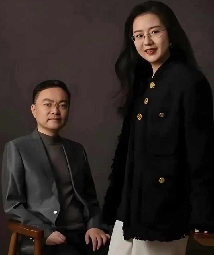 说人家坏话的，这种病摊你自己身上试试，你就知道了，不要站说话不腰疼，祝福蔡磊早日