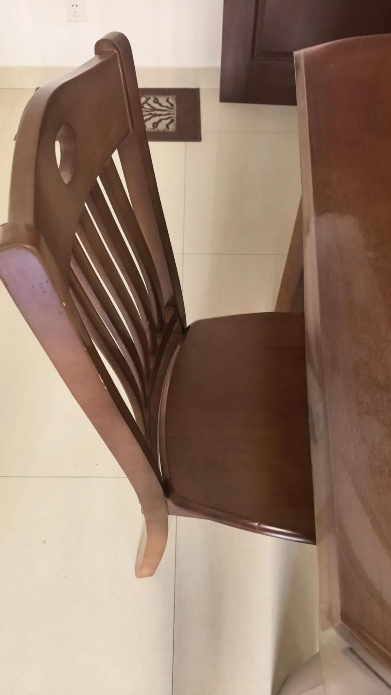 高考结束，孩子们的成绩出来了，也有的家长和孩子看着成绩，考虑去哪所大学。今天早上